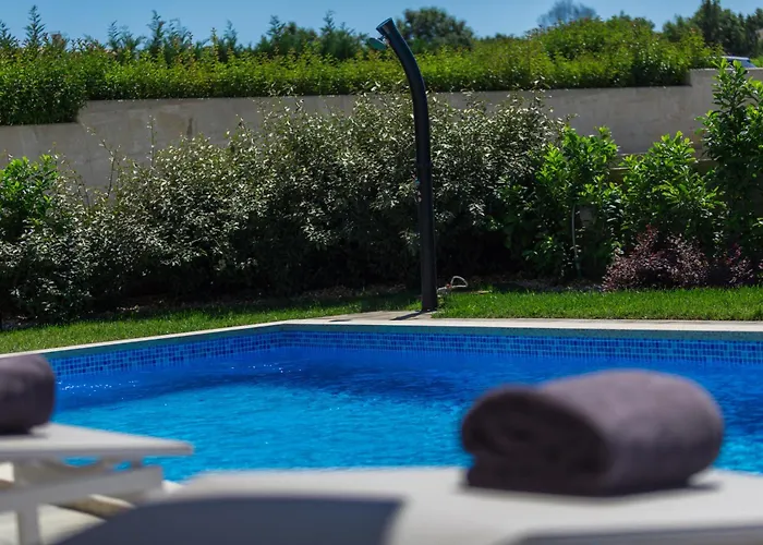 Opal 빌라 Tar-Vabriga